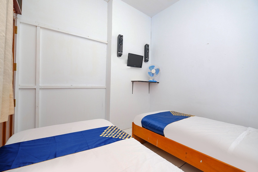 OYO 2240 Simpang Tujuh Residence 13/50