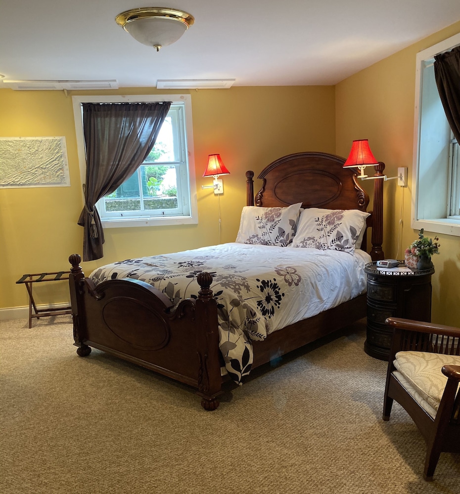 Rockwood Manor 39/71