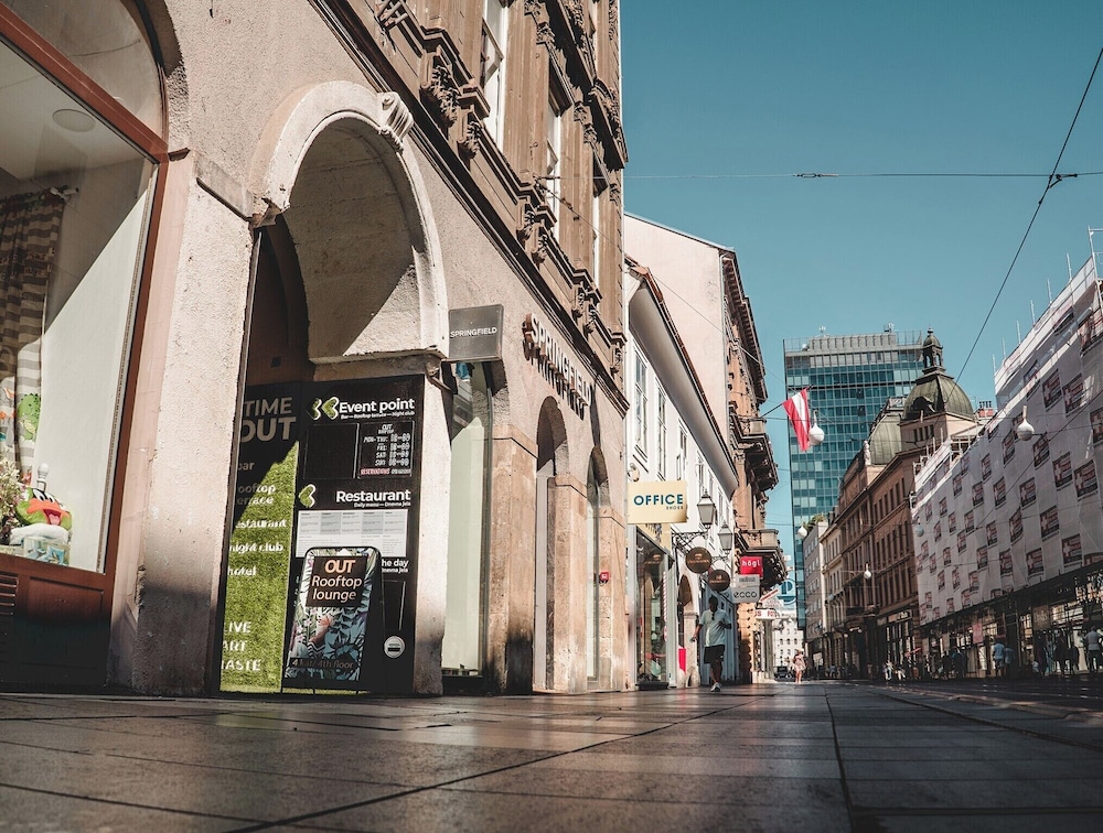 Chillout Hostel Zagreb 5/48