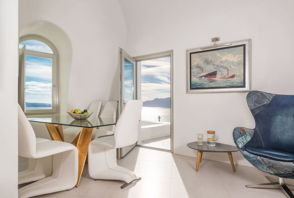 Elite Luxury Suites 33/50