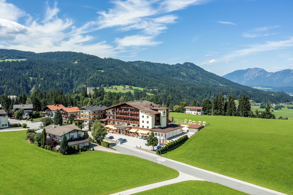 Sporthotel Tirolerhof 33/37