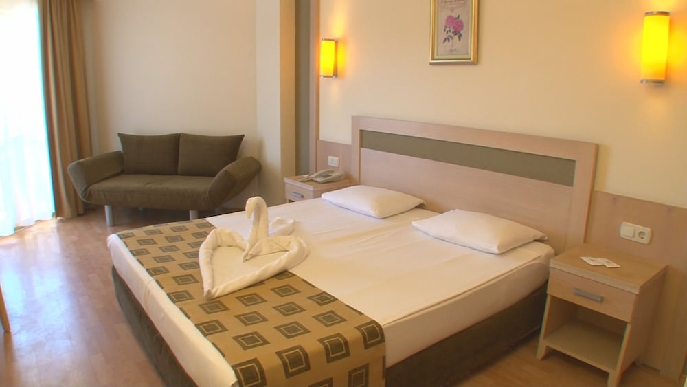 Side Breeze Hotel 14/50
