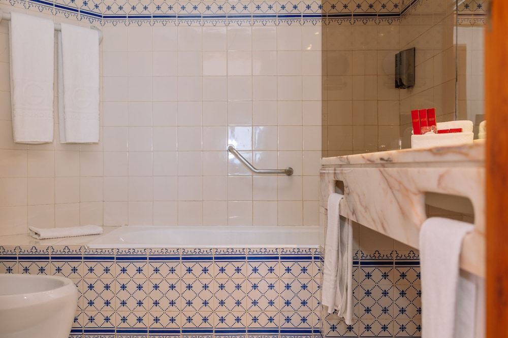 Muthu Oura Praia Hotel Apartments 50/50