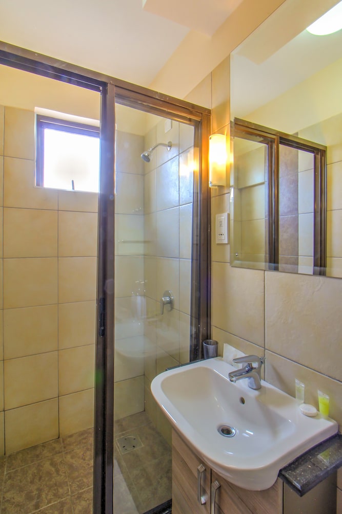 FEDHA RESIDENCES 20/60
