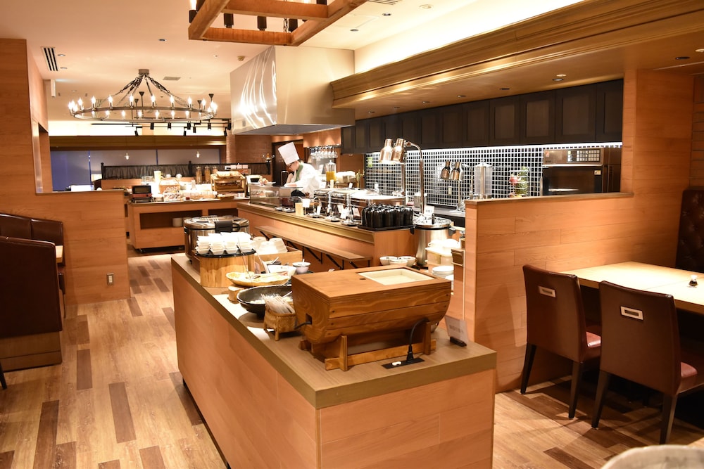 Osaka Tokyu REI Hotel 35/50