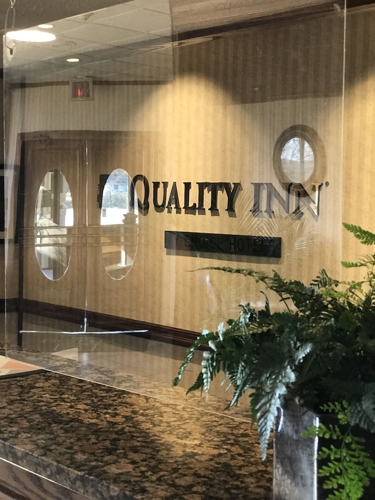 Quality Inn Hermitage South 29/48