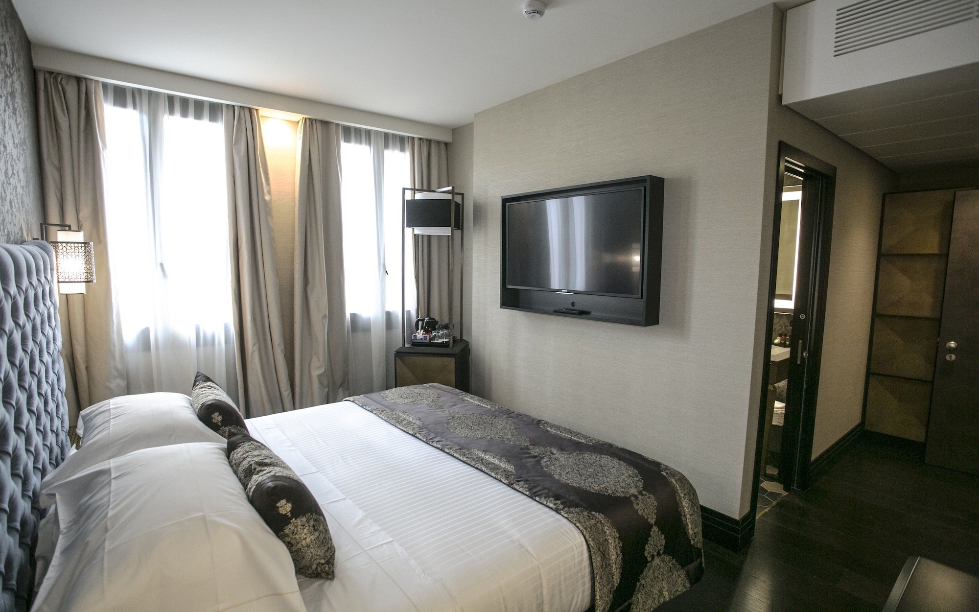 BASIC, DOUBLE BED