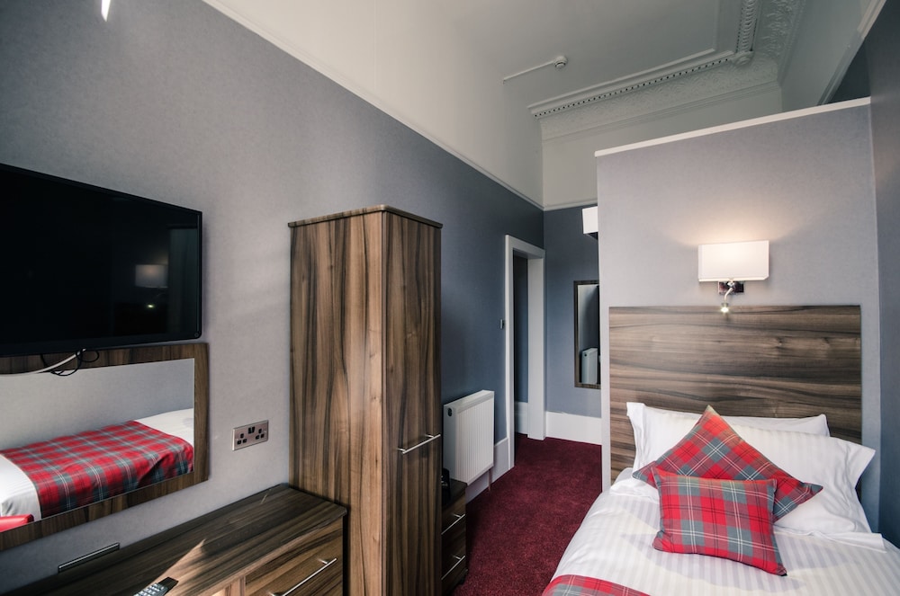 Royal West End Hotel 34/69