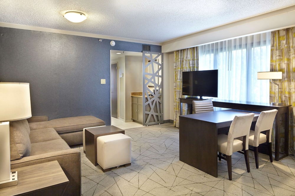 Embassy Suites by Hilton Atlanta Galleria 37/56
