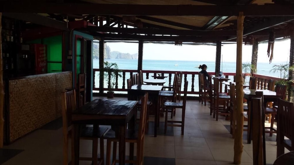 restaurant-cafeteria