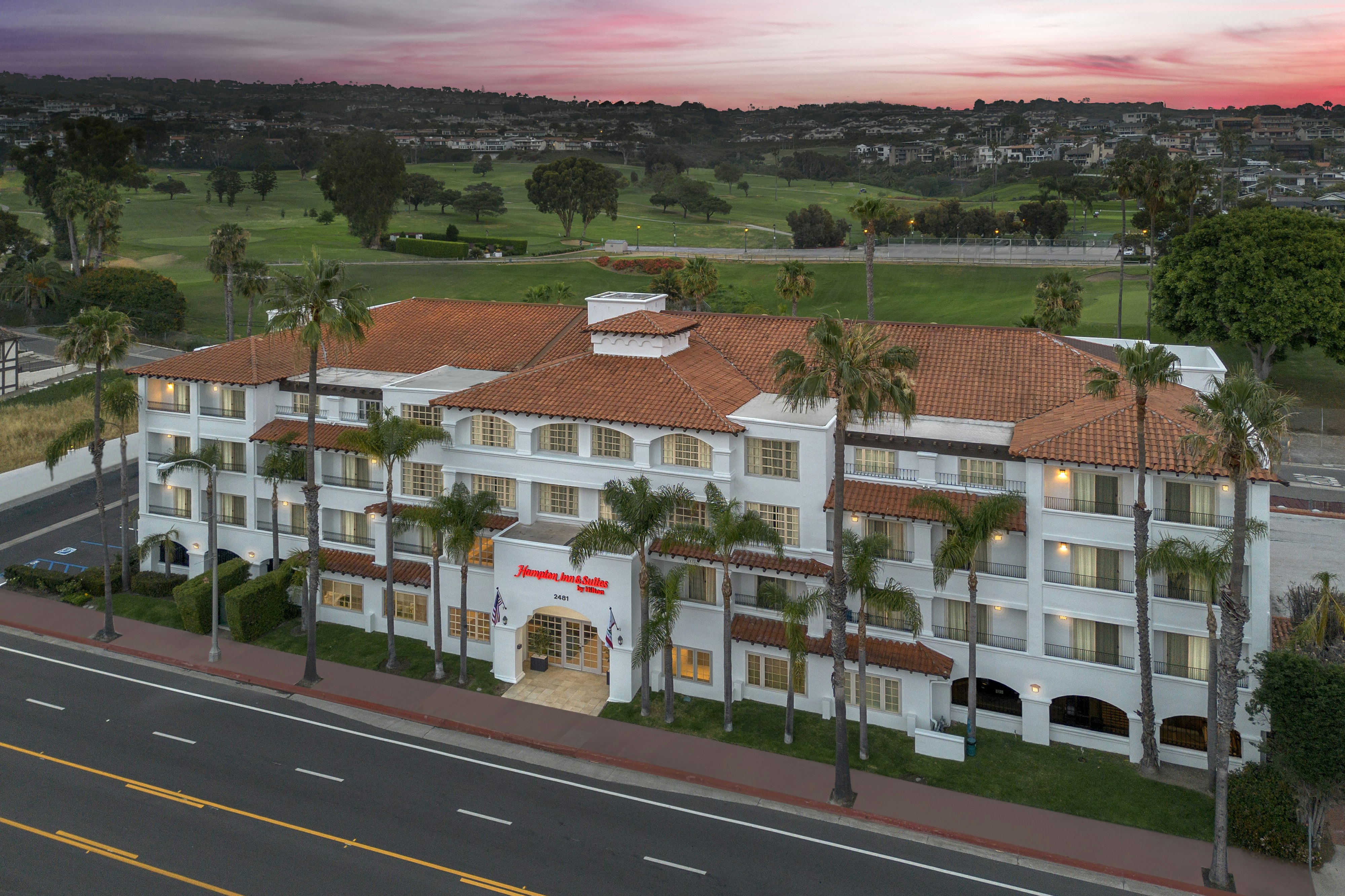 Hampton Inn and Suites San Clemente Beach 15/65