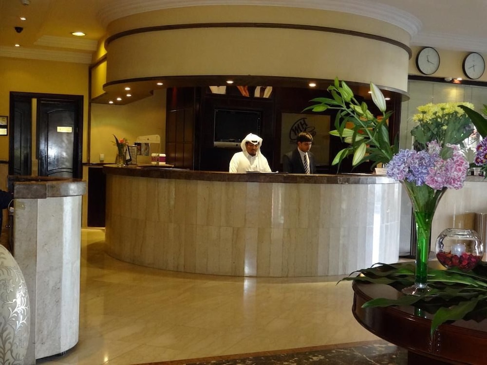 Lobby at Qasr Al Sahab, KHAMIS MUSHAYT