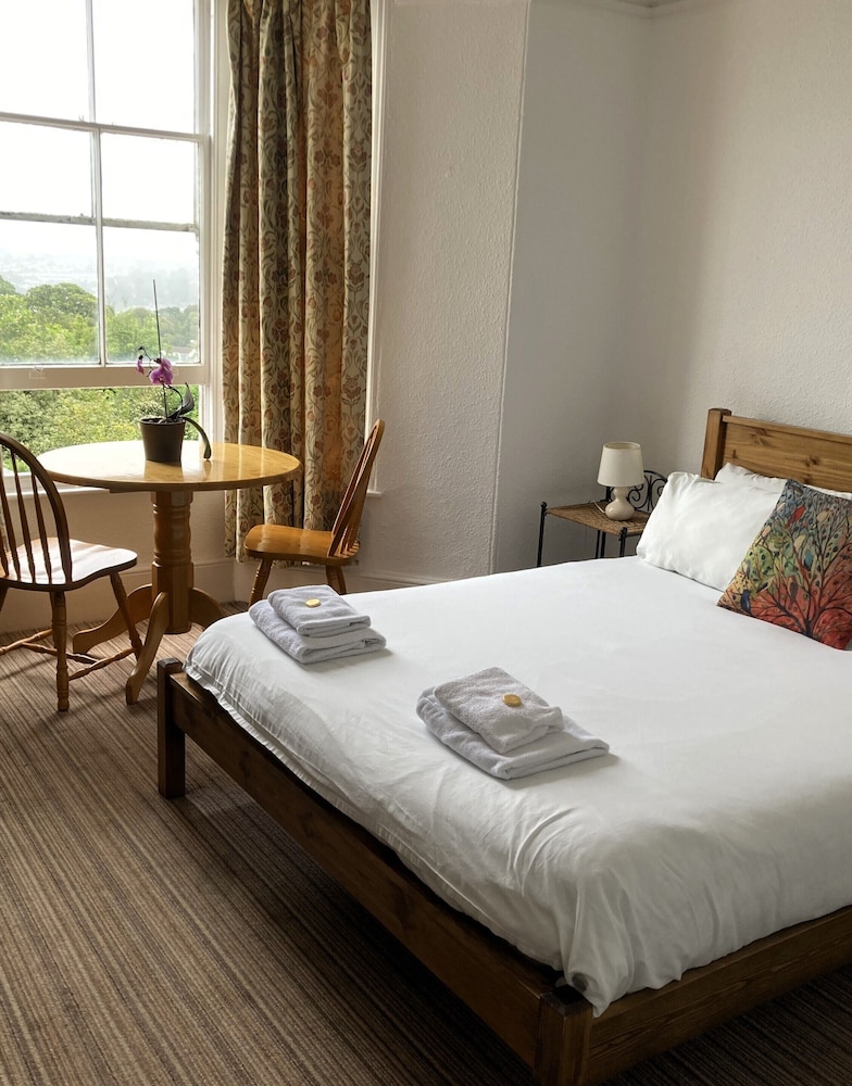 Donnington Guest House 5/40