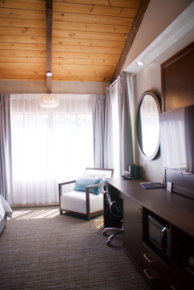 MUNRAS INN 32/58