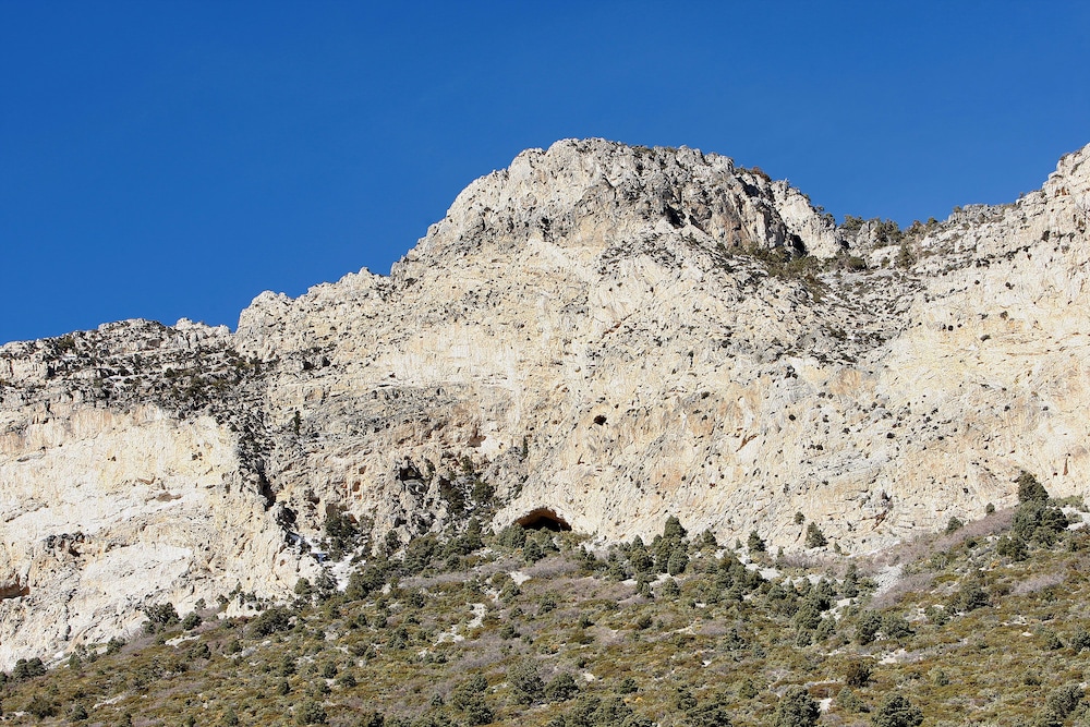 The Retreat On Charleston Peak 44/50