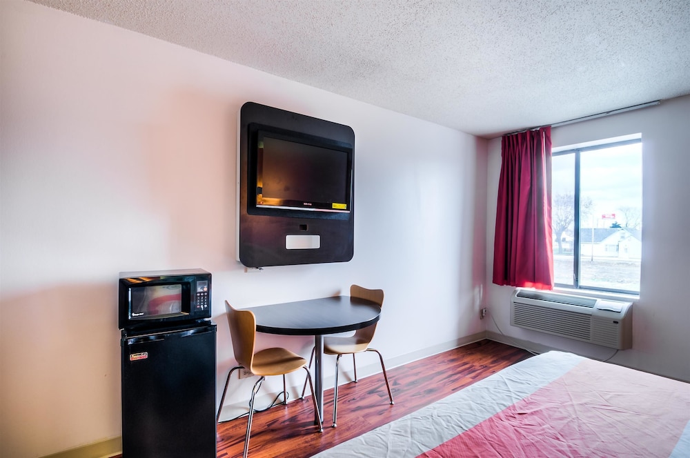 Motel6 Lansing, IL - Chicago South 30/41