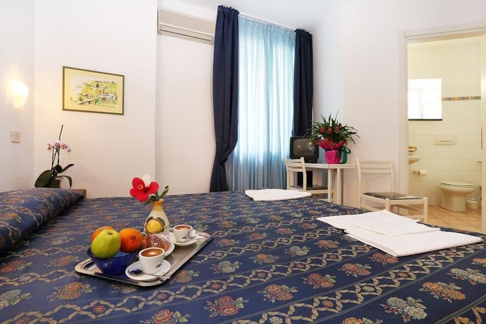 Hotel Residence Sant Angelo 31/49