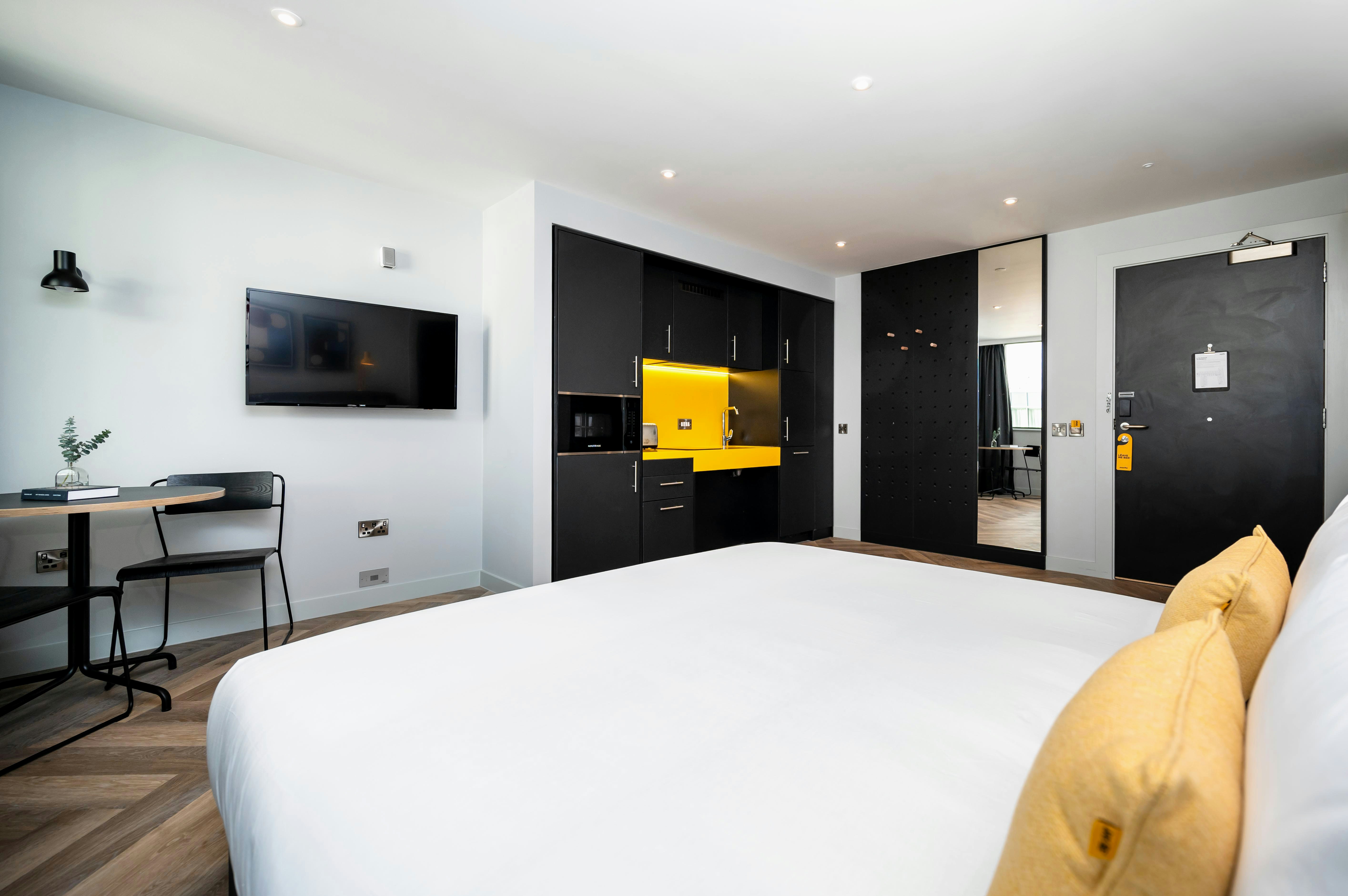 Staycity Aparthotels Tivoli 11/47