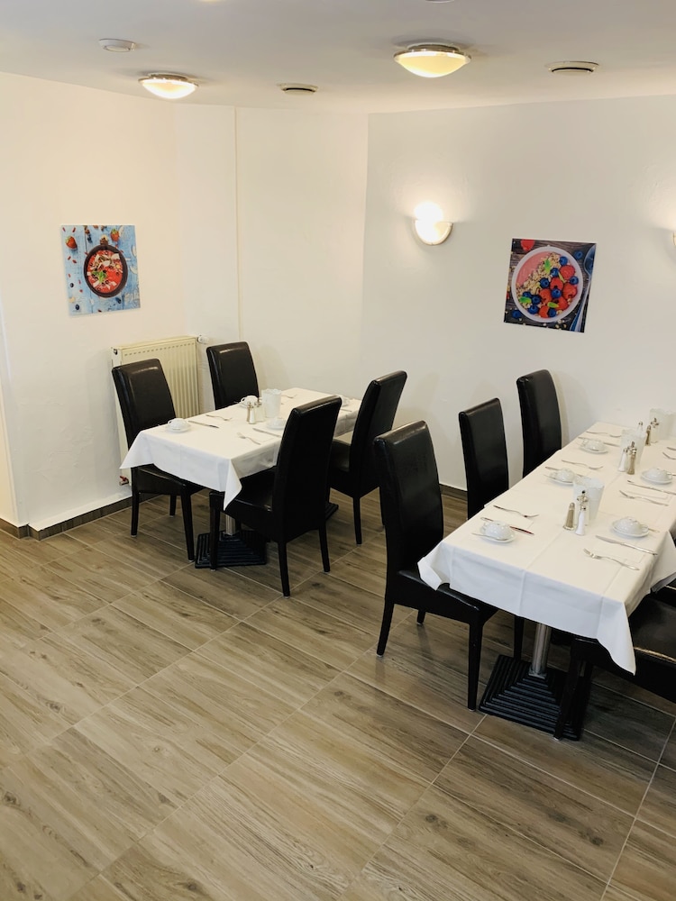 Komfort Hotel Ludwigsburg 49/59