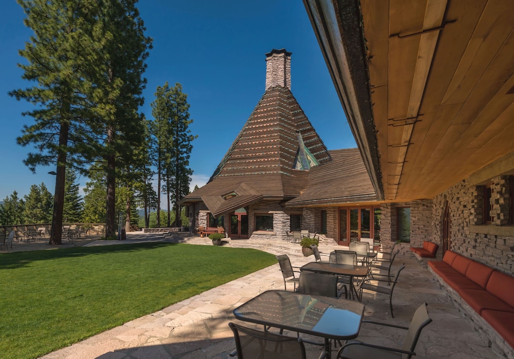 Lodge at Nakoma 35/37