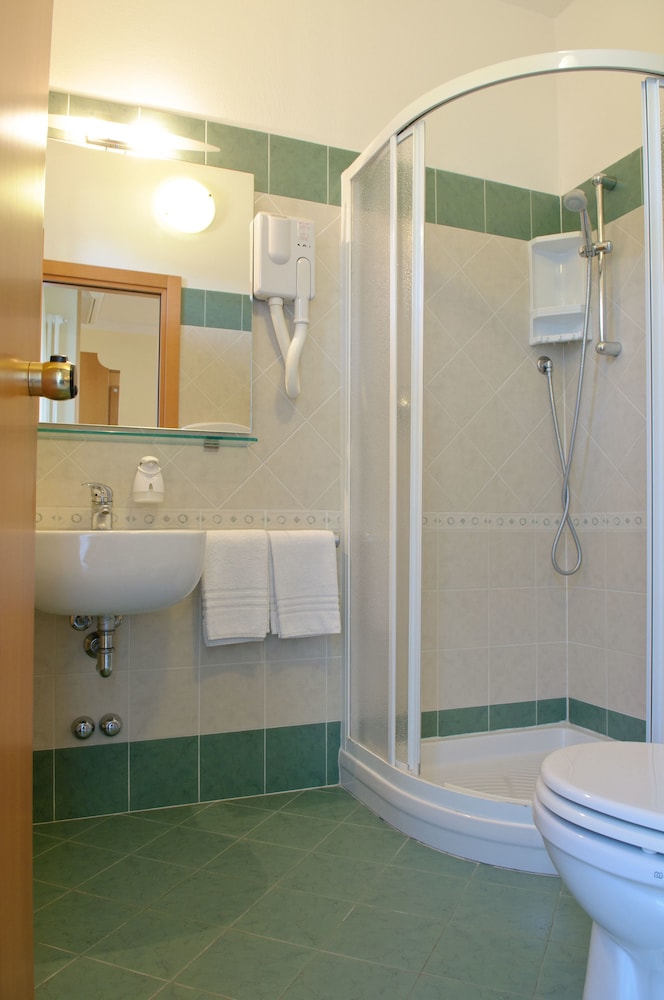 Family Hotel Pinetina Mare 49/50