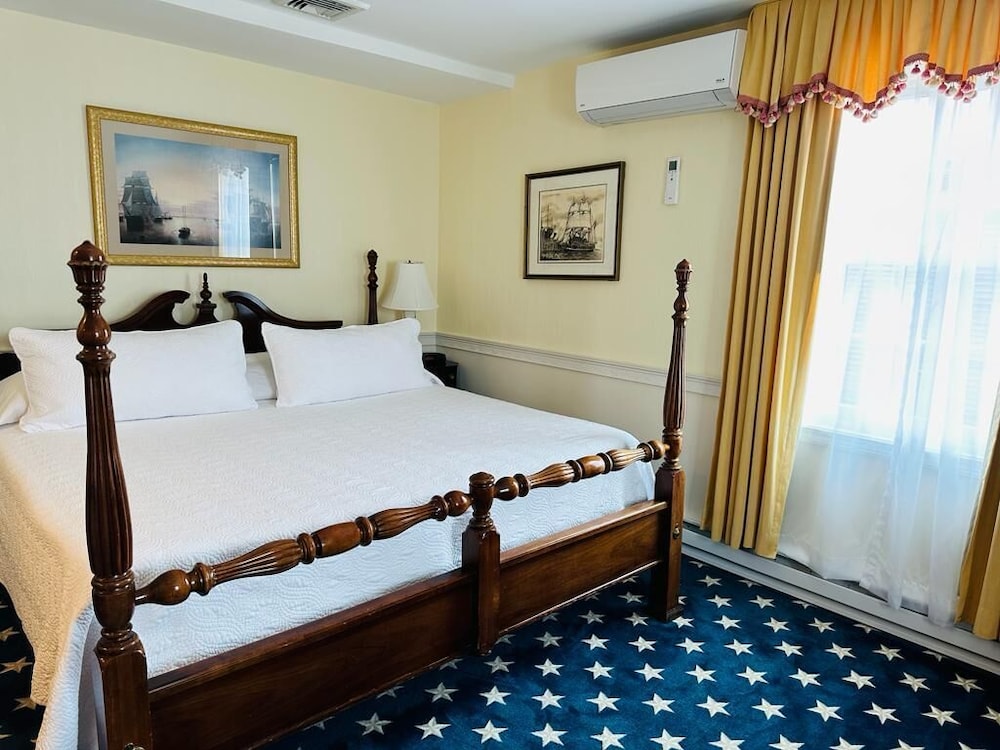 Americas Cup Inn 28/81
