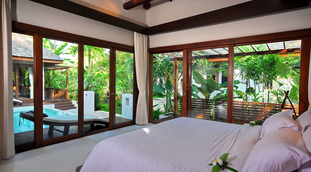 Zara Resort (ex The Privilege Hotel Ezra Royal Beach) 42/80