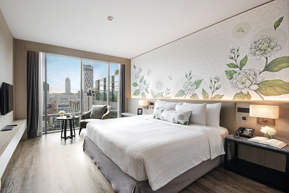 JASMINE, DELUXE, KING BED