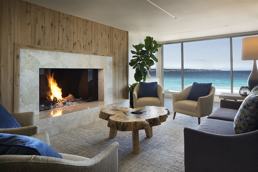 Monterey Beach Hotel, a Tribute Portfolio Hotel 47/83