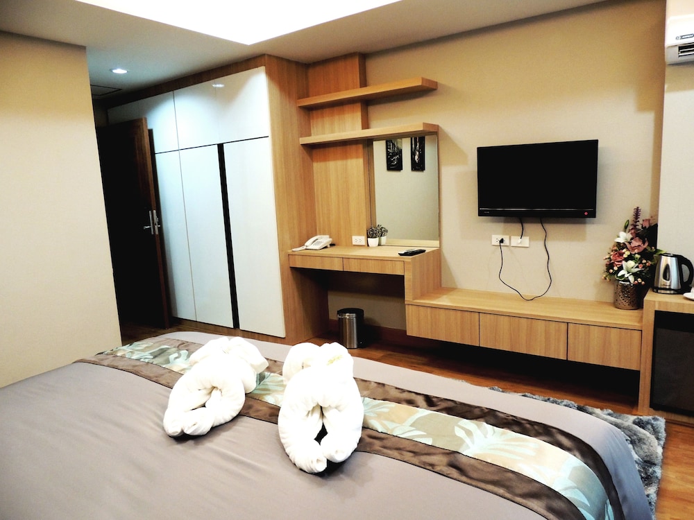 The U-Time Hotel 17/43
