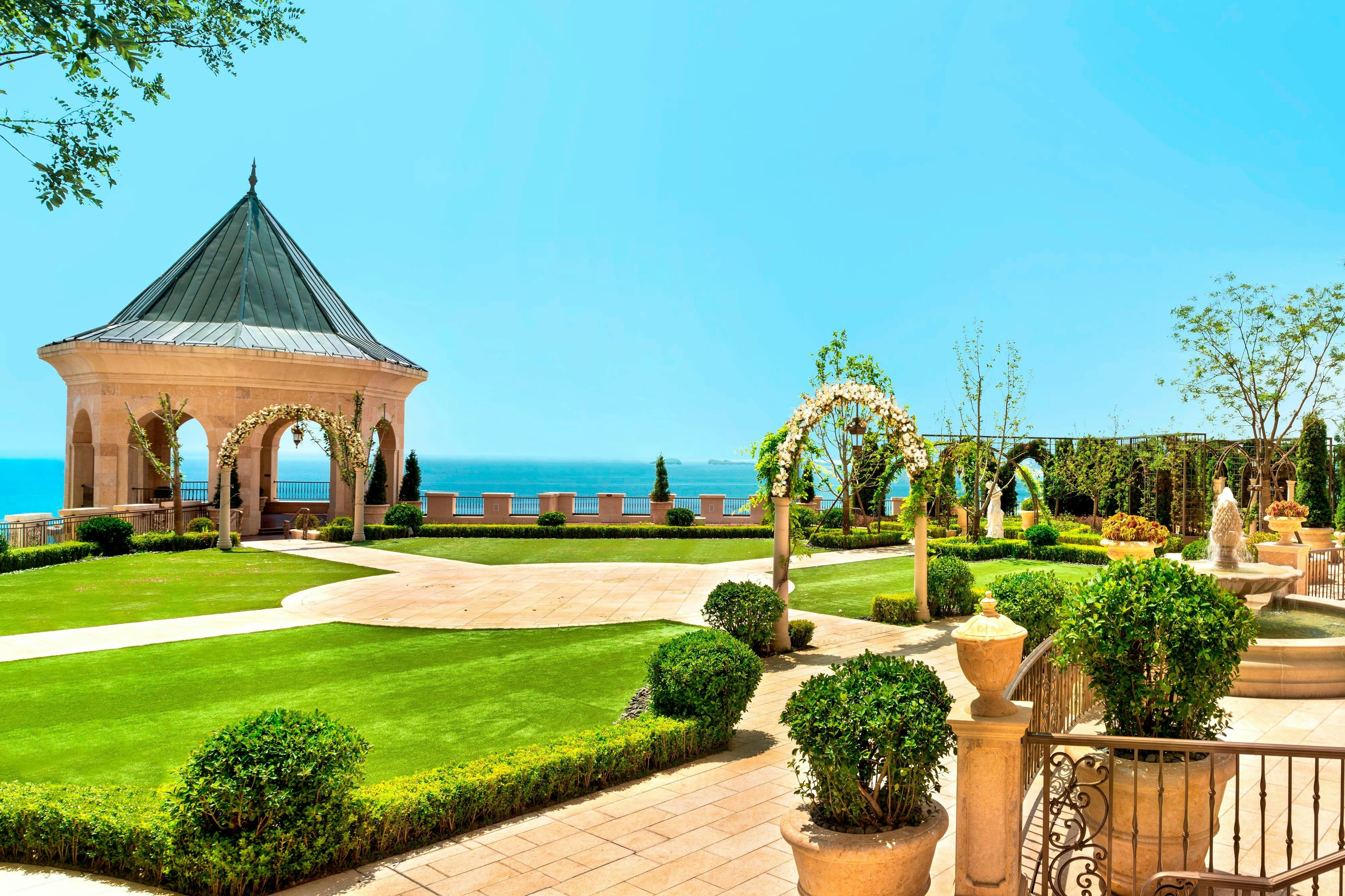 The Castle Hotel A Luxury Collection Hotel Dalian 46/47
