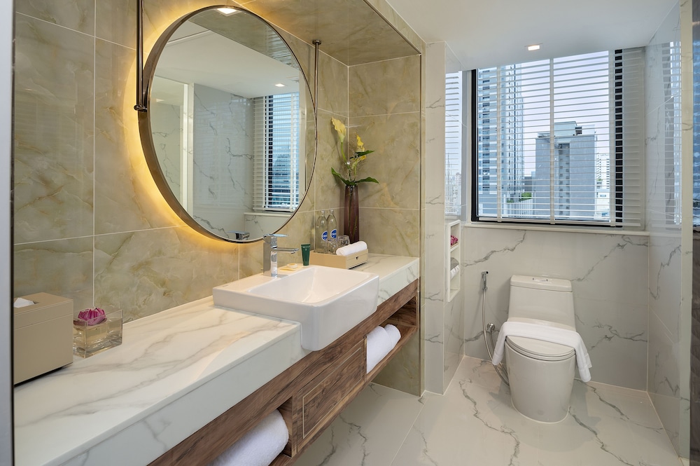 Aira Bkk Sukhumvit 11 By Kingston Hotels 46/50