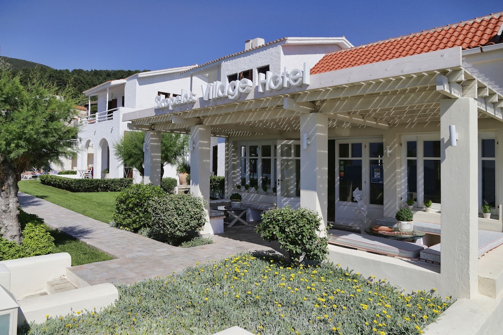 Skopelos Village Hotel Apartments 69/75