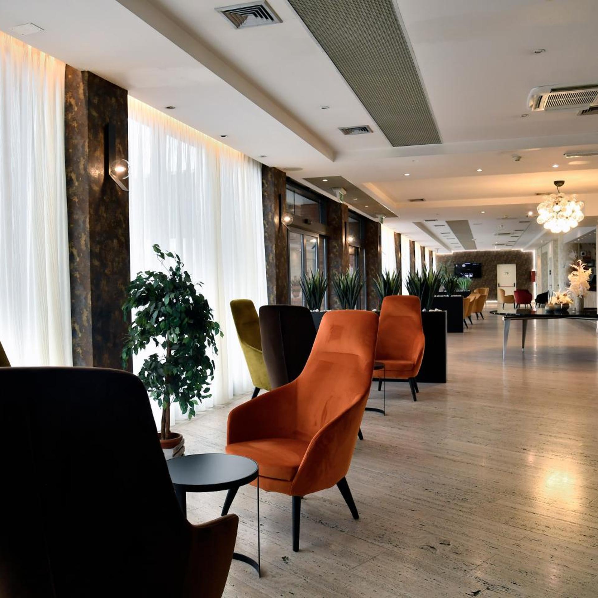 Palace Inn 39/56
