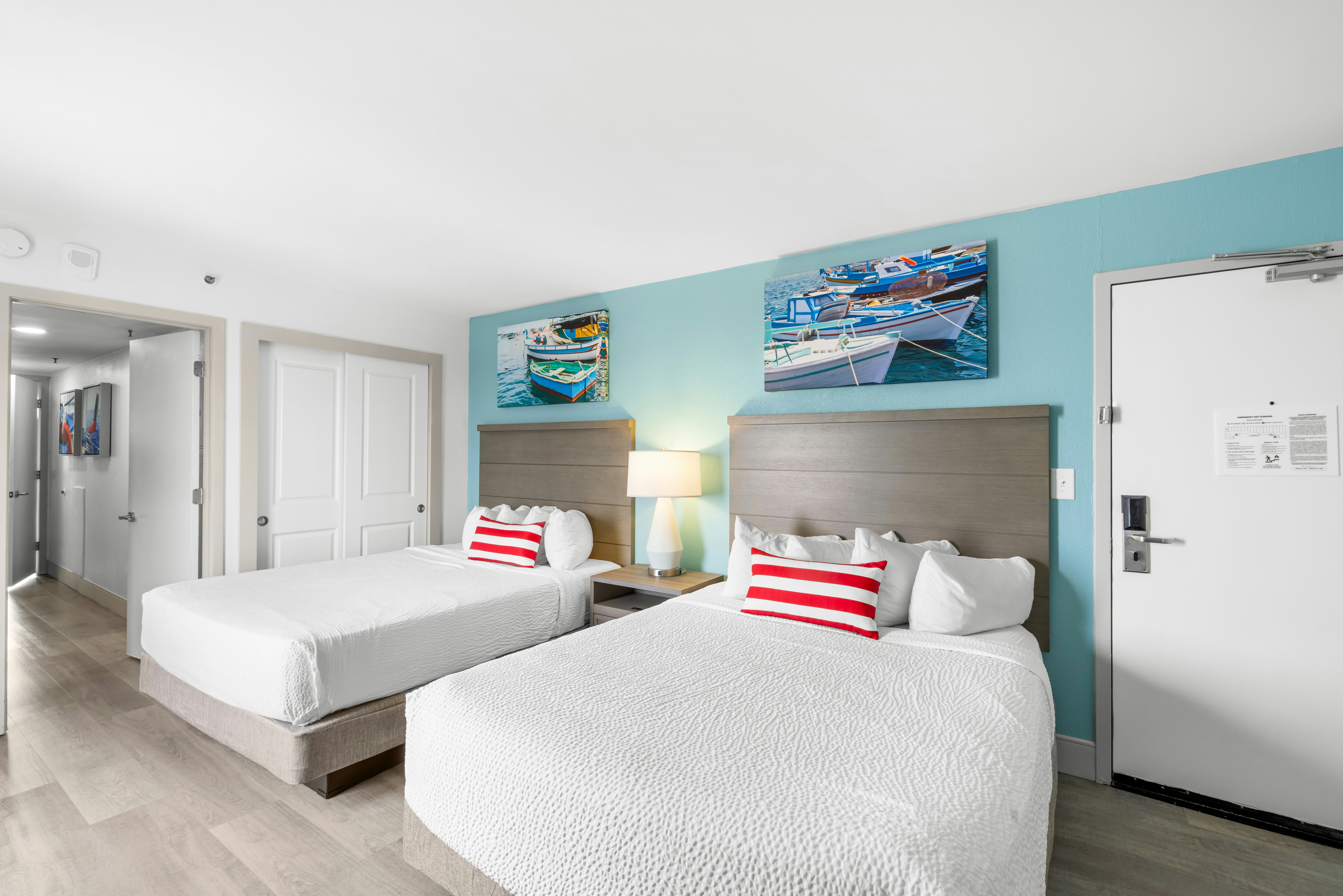 Compass Cove Resort 24/66