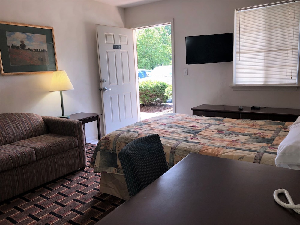 Corporate Suites of Burlington 31/47