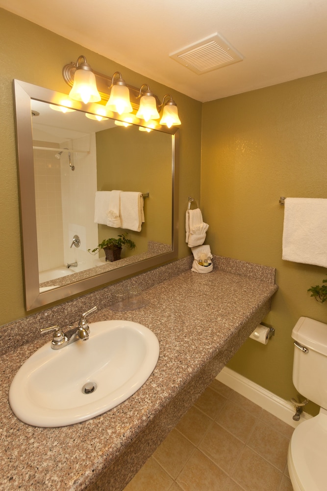 Legacy Vacation Resorts Reno 7/24