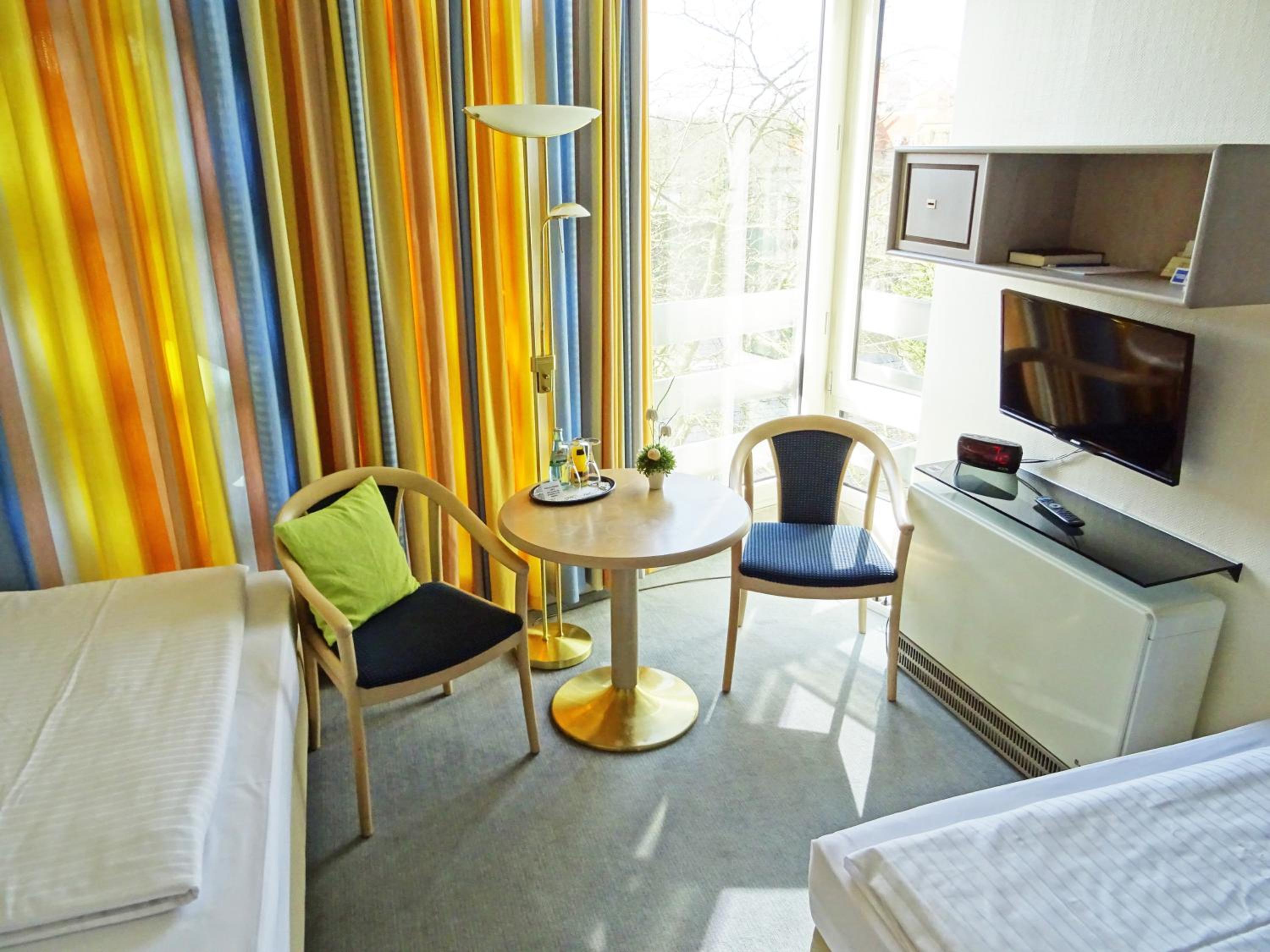 St.-Michaels-Heim Jugendgastehaus & Hotel 22/50