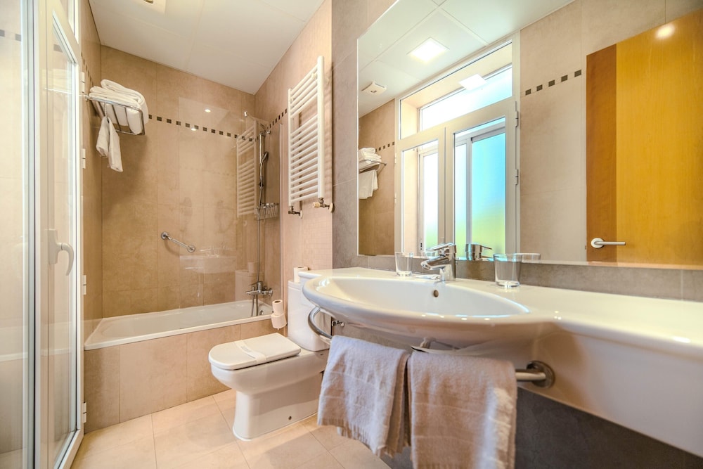 Hotel ITC Mora 49/49