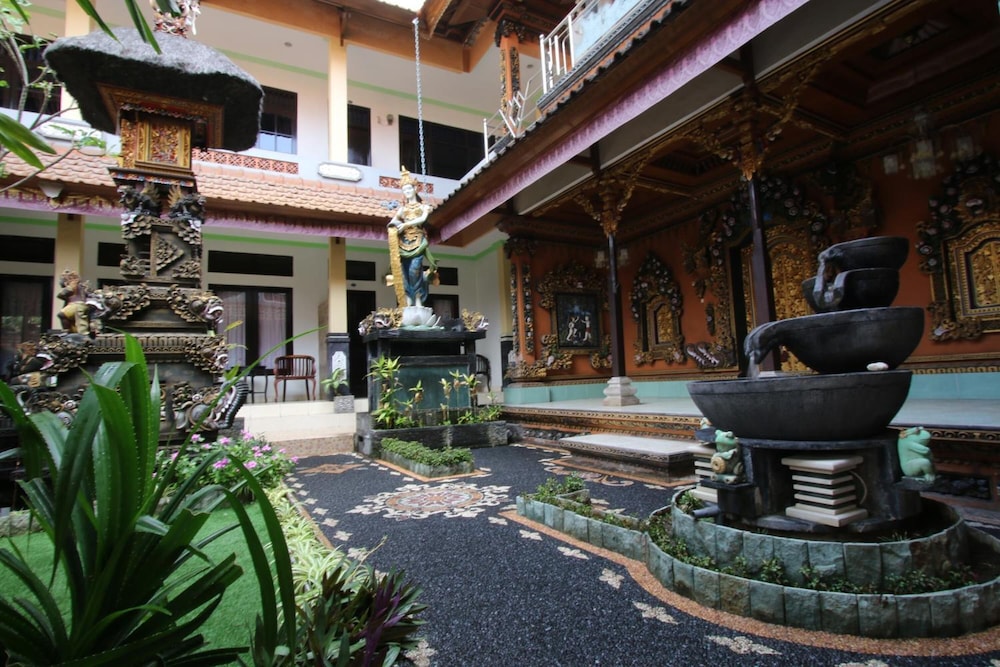 Pondok DenAyu Homestay 46/50