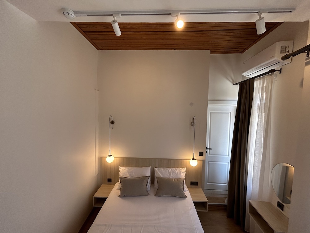 La Luna Otel Cunda 29/50