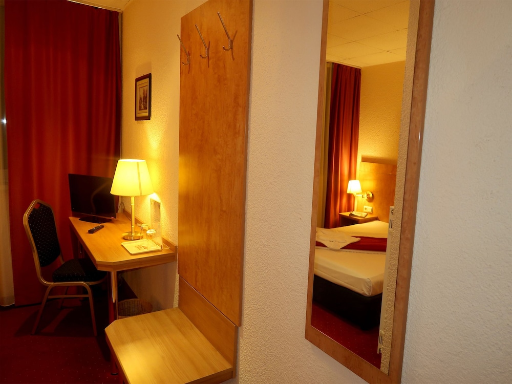 Hotel Adler Leipzig 40/62