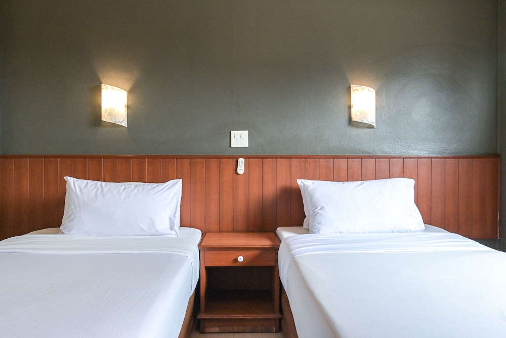 غرفة قياسية بسريرين منفصلين، Rattana Park Hotel 3/7