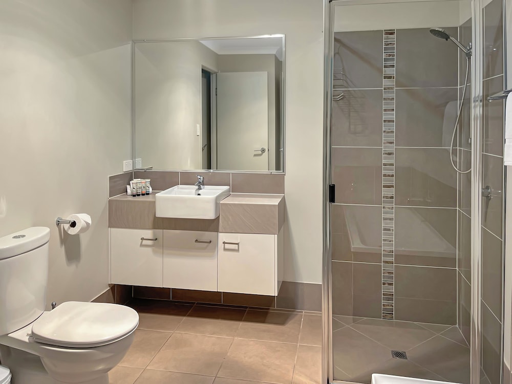 DIRECT HOTELS - VILLAS ON RIVERGUM 36/36