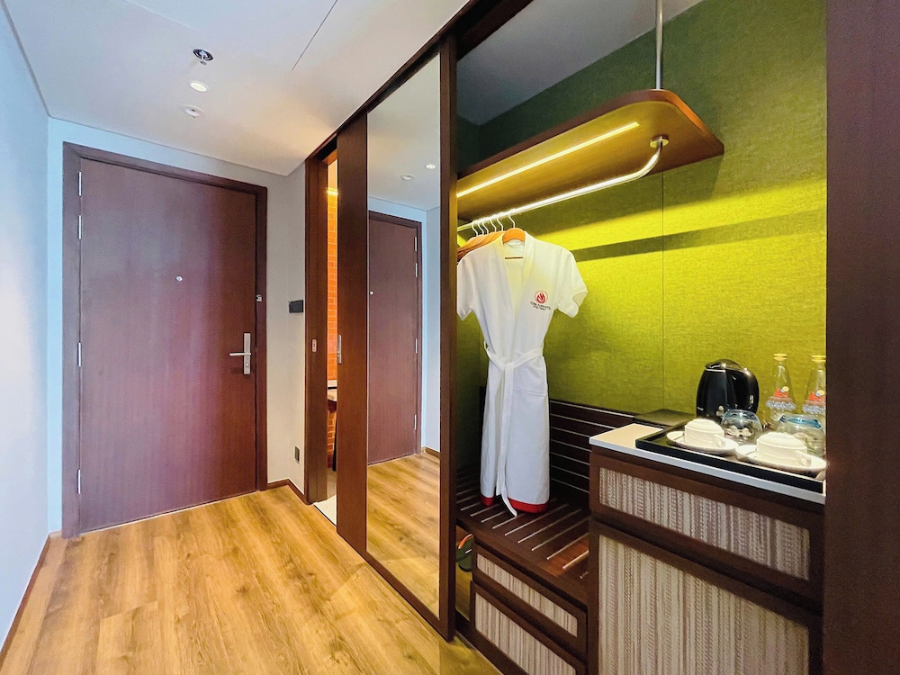 Central Plaza Hotel My Tho 12/50