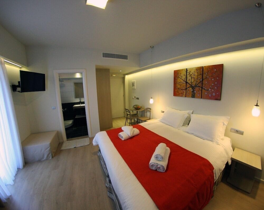 suite, executive level