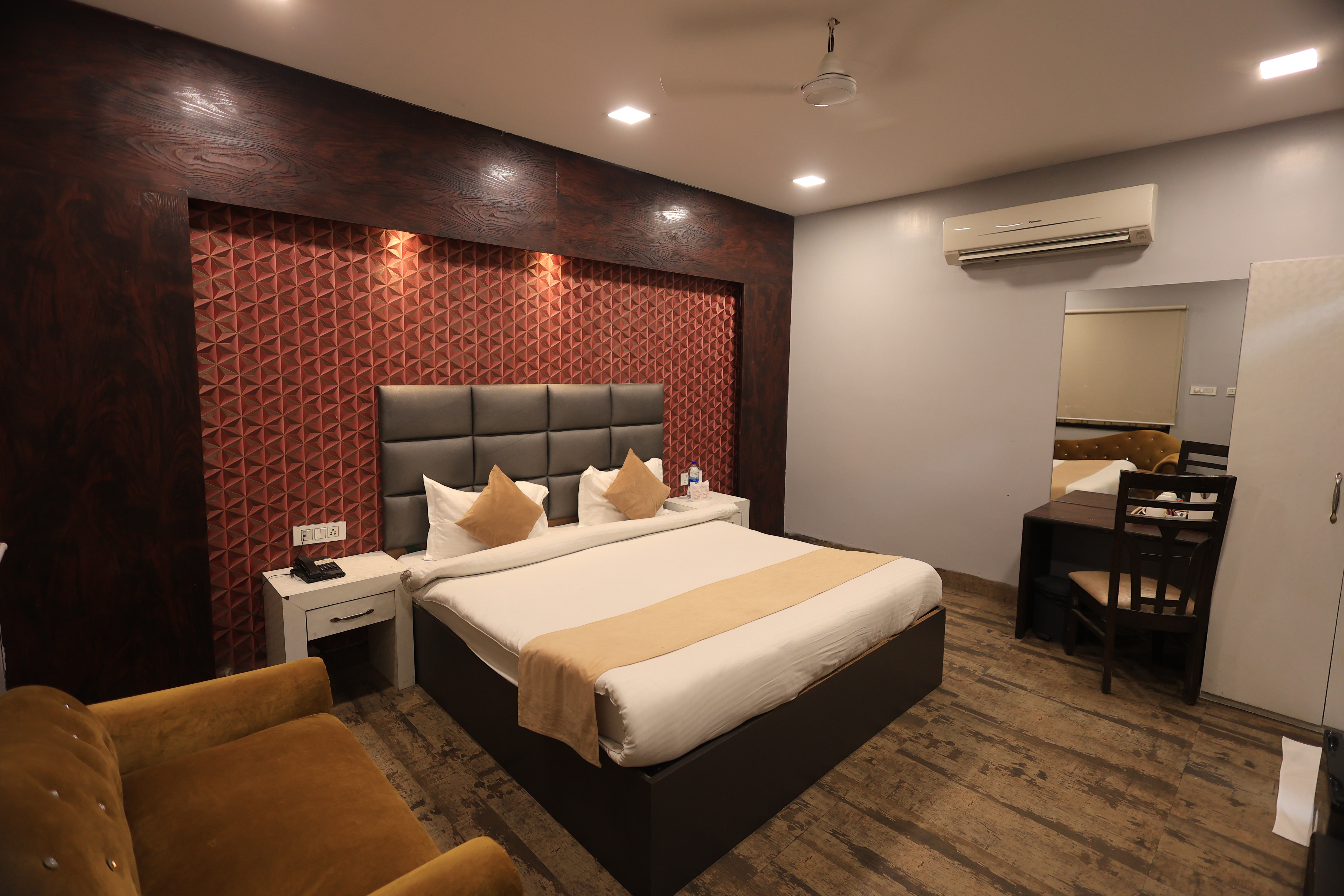 Hotel Mandakini Royale 26/41