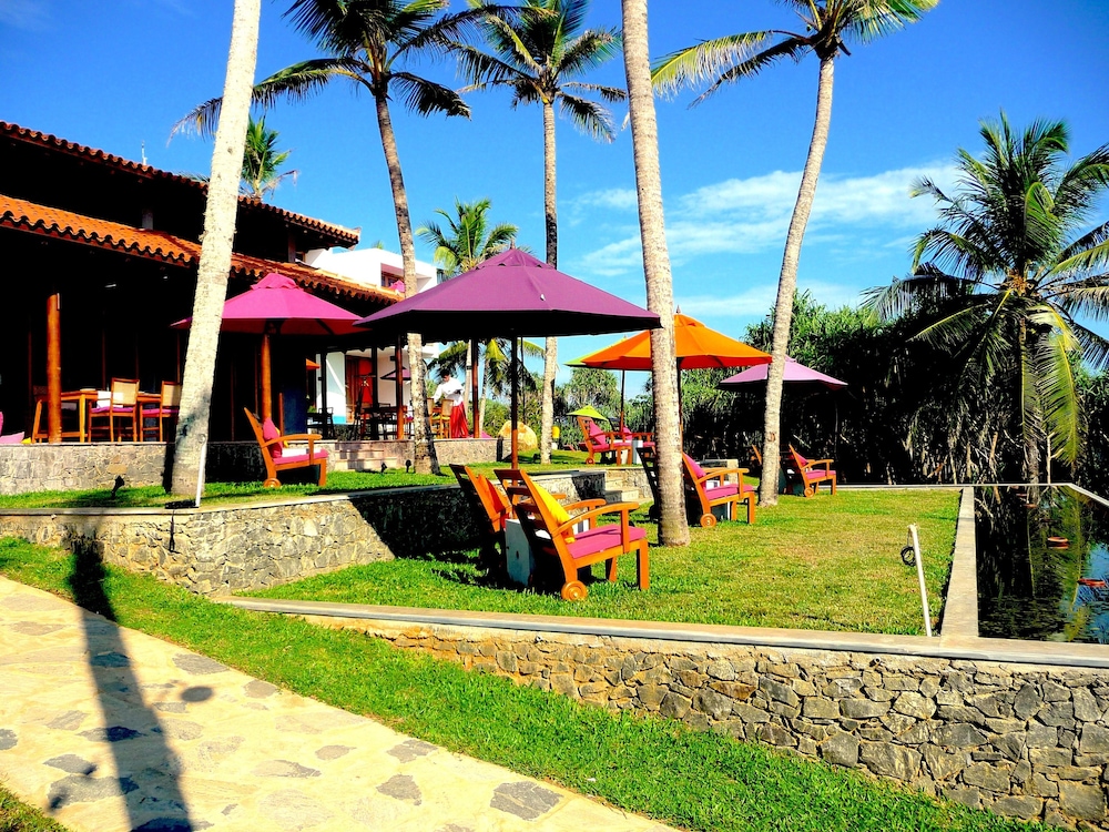 Utmt-Underneath The Mango Tree Hotel 33/46