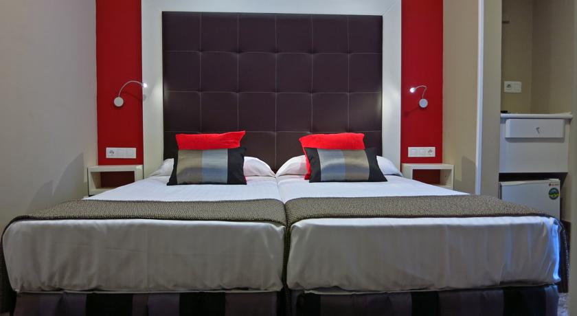 Standard, Triple