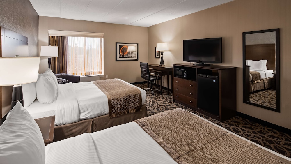 Best Western Ramkota 8/36